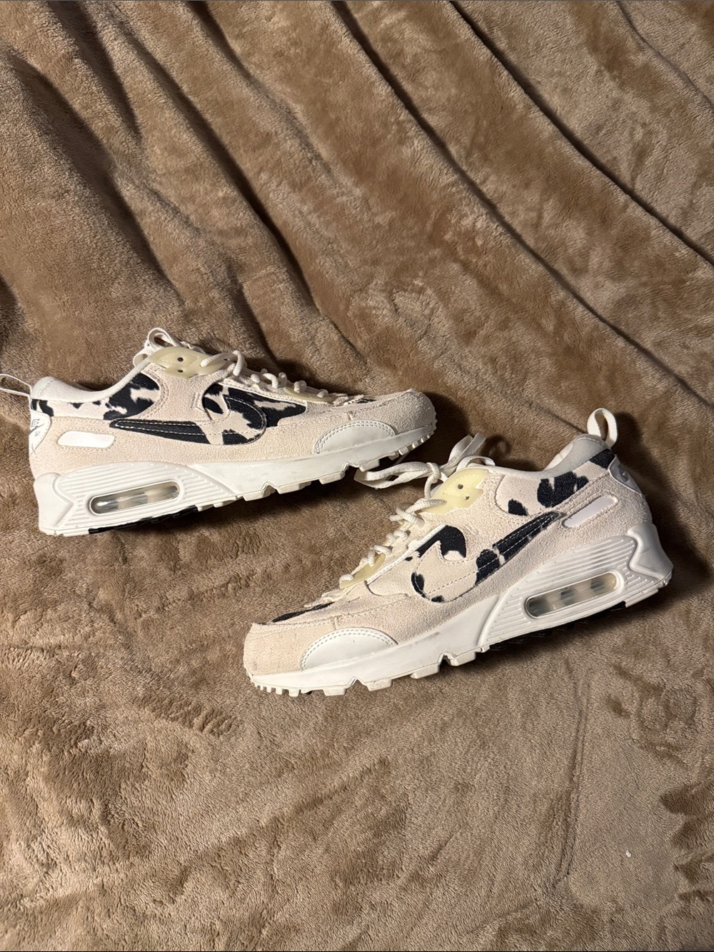 Women Nike Air Max 90 Futura Cow Print size 9
